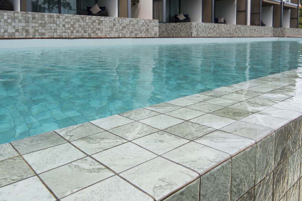 Hammered Green 48x48mm (303x303mm sheet size) Grip Finish Floor/Wall/Pool Tile (0.929m2 box)