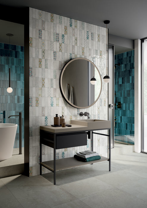Small Prussian 51x161mm Gloss Wall Tile (0.54m2 box)